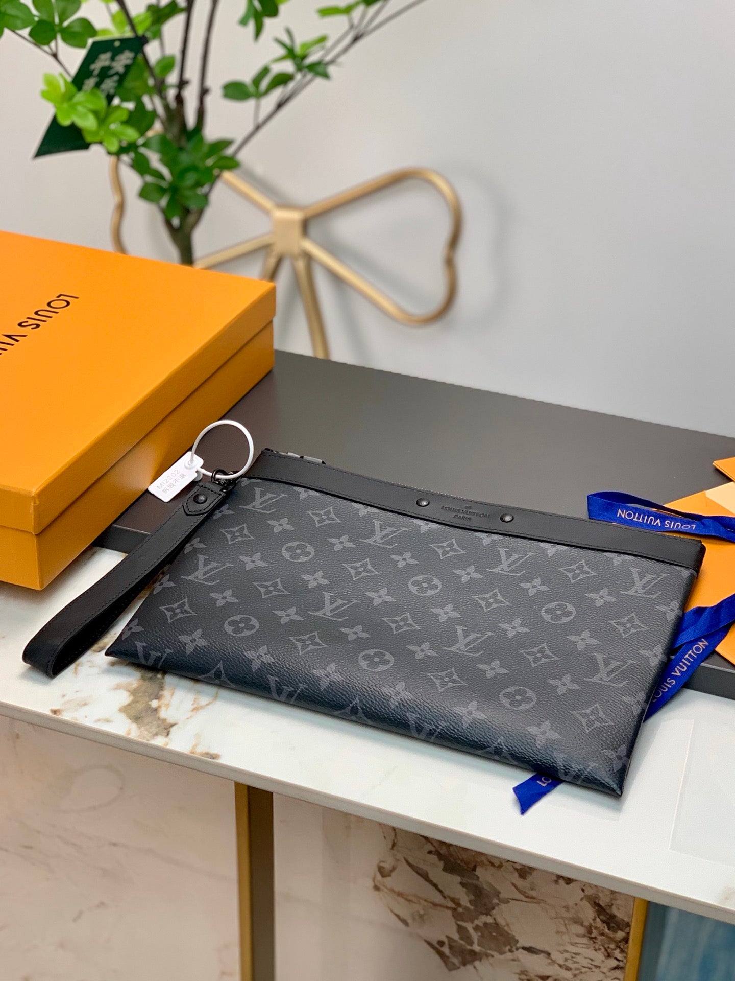 Pochette Vuitton Bustina