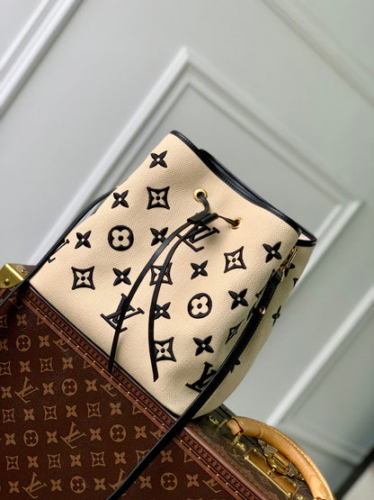 Secchiello Vuitton