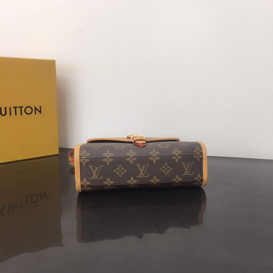 Bag Louis Vuitton