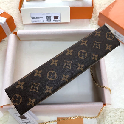 Pochette Vuitton