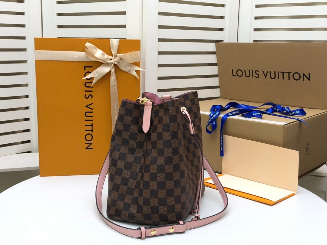 Noè Vuitton